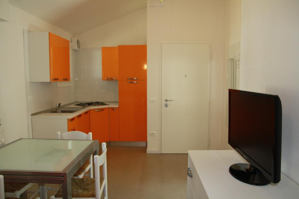 Villaggio Solveig Family Apartments Lido di Jesolo Kamer foto