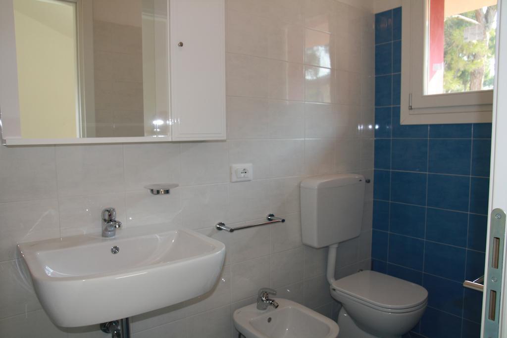 Villaggio Solveig Family Apartments Lido di Jesolo Kamer foto